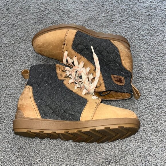 SOREL Women's EVIE II NW LACE -UP QUILT WEDGE WATERPROOF BOOTS BOOTIES EUC  9.5 - Picture 7 of 9